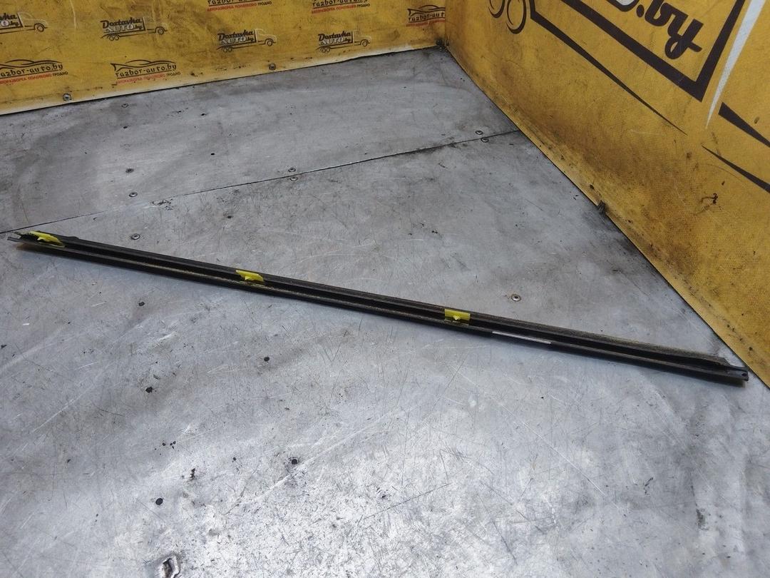 Молдинг стекла двери передней правой наружный N2XLTD Subaru Forester - Фото 2