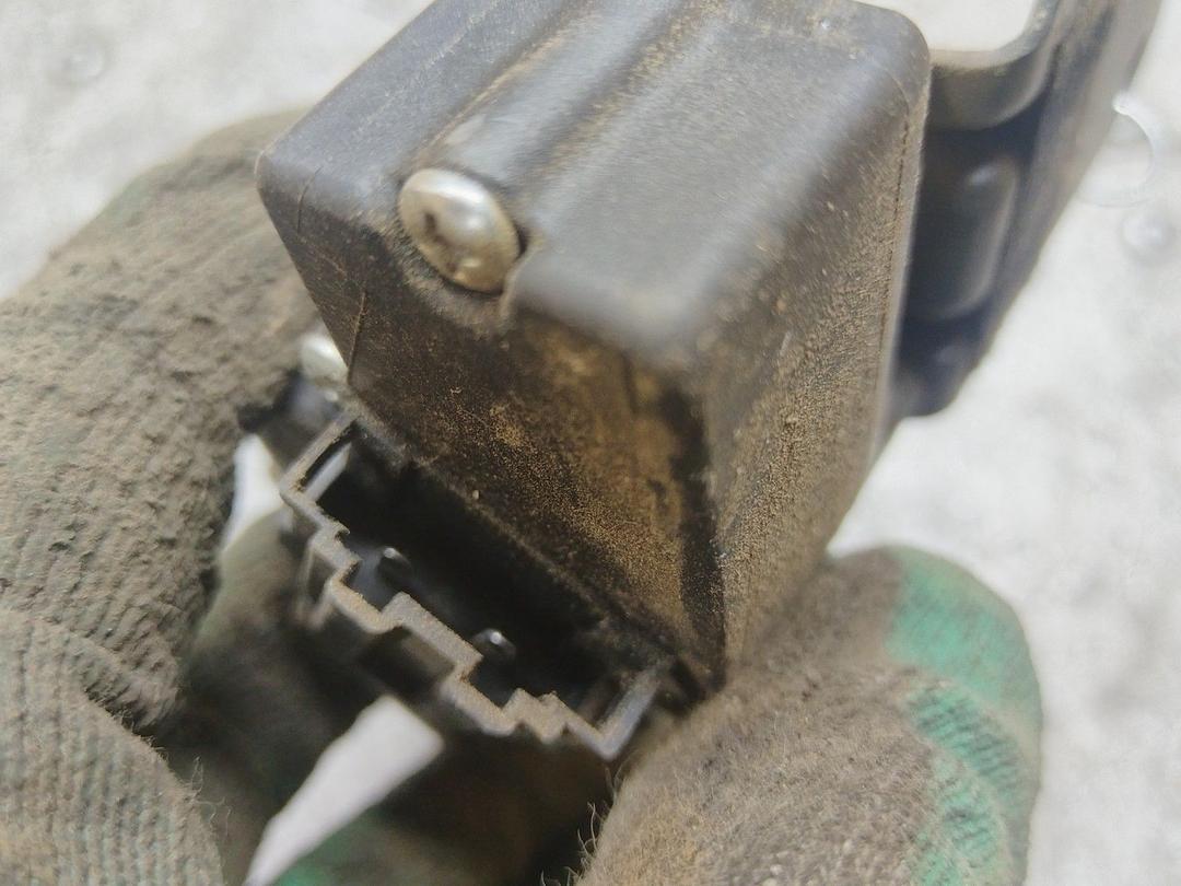 Электропривод форточки задней левой RU23YR Seat Alhambra купить на авторазборке