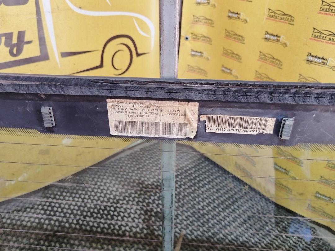 Стекло заднее M5IPU3 Peugeot 406 купить с доставкой