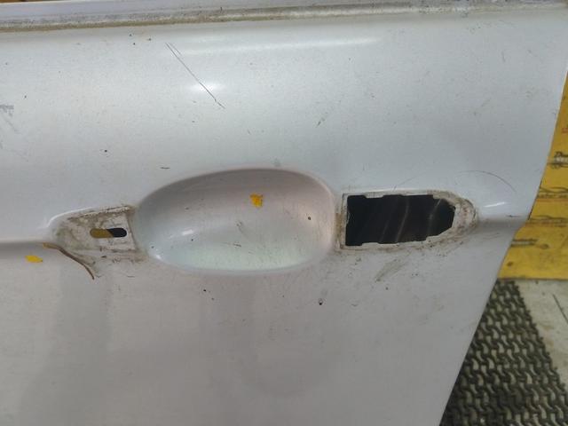 Дверь передняя правая DIWVC3 Alfa Romeo 147 купить в магазине запчастей бу