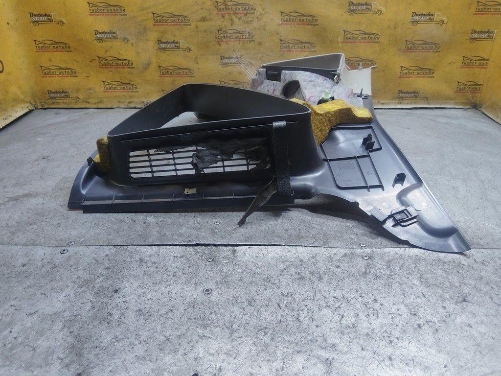 Обшивка стойки задней правой UJHSA0 Mercedes A W168 - Фото 3