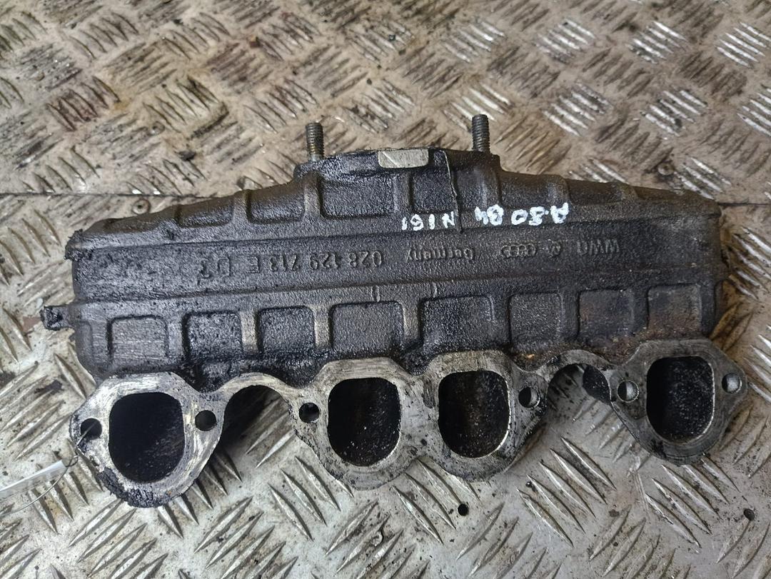 Коллектор впускной HSX8U9 Audi 80 - Фото 1