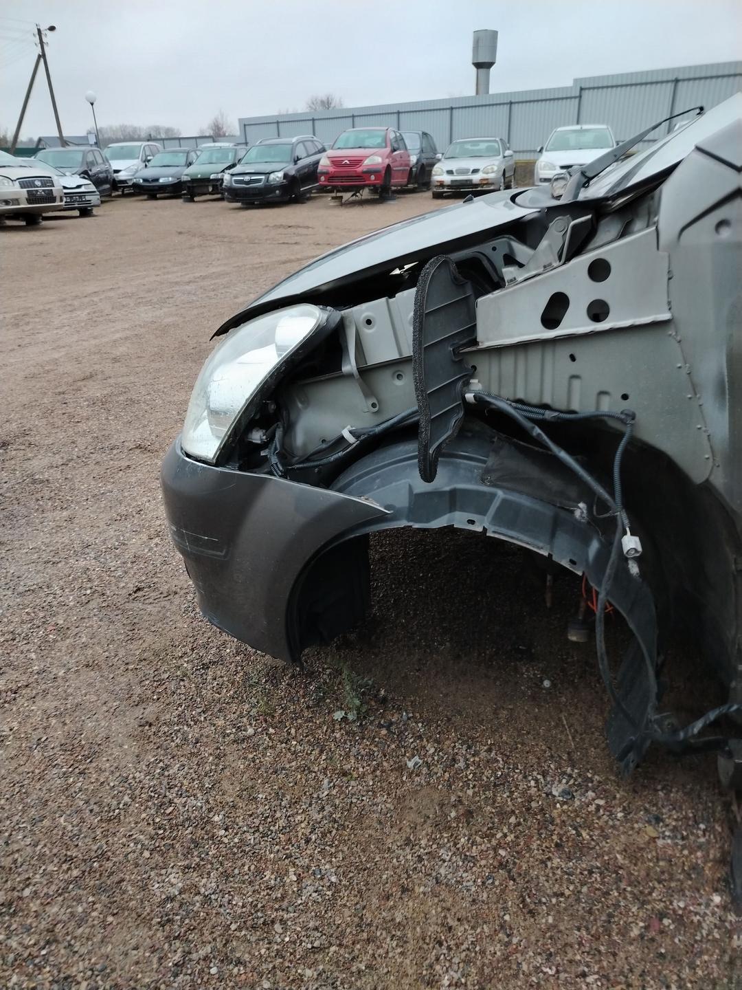 Стойка кузовная передняя левая 8VUSPW Toyota Corolla Verso