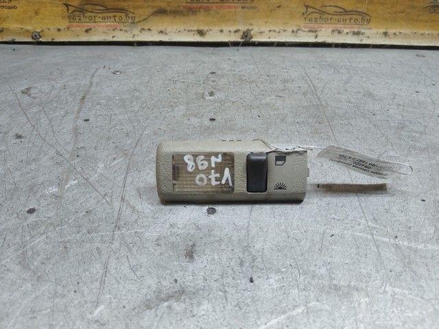 Фонарь салона (плафон) 0R4ZZ0 Volvo V70