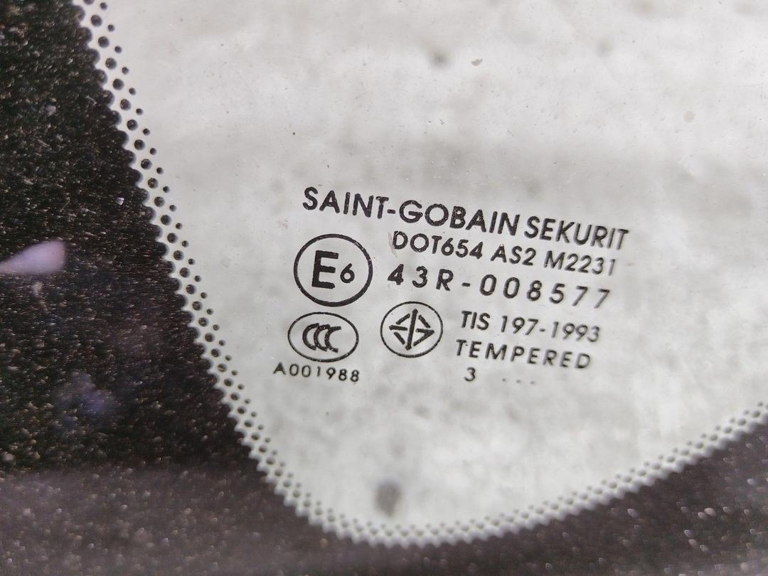 Стекло кузовное боковое левое I671FG Mazda 3 купить