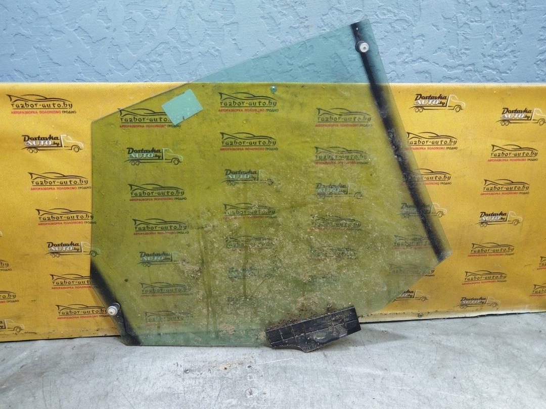 Стекло двери задней левой LZYC4R Audi 80 купить в магазине запчастей бу