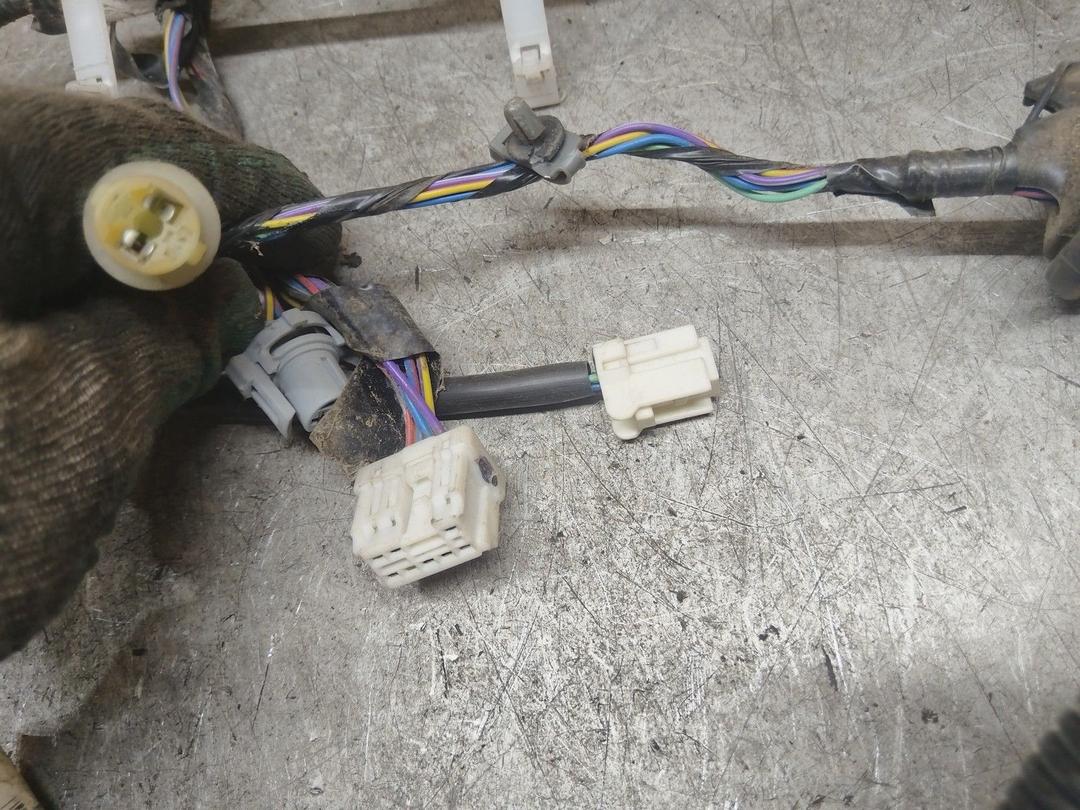 Проводка двери передней правой CK6LDW Nissan Primera - Фото 4