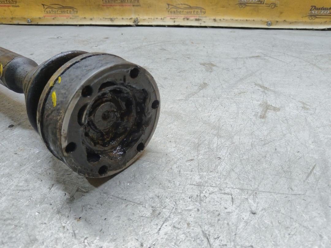 Полуось передняя правая (приводной вал, ШРУС) DJKPK9 Volkswagen Passat купить с доставкой