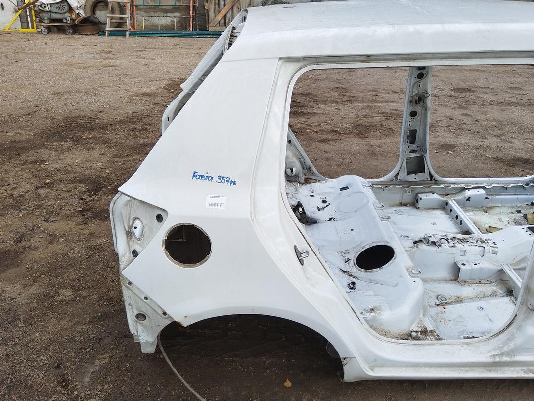 Крыло заднее правое COKAH1 Skoda Fabia