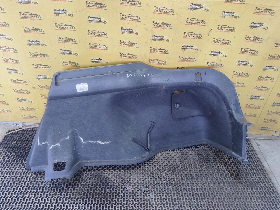 Обшивка багажника FF9OC4 Toyota Avensis купить