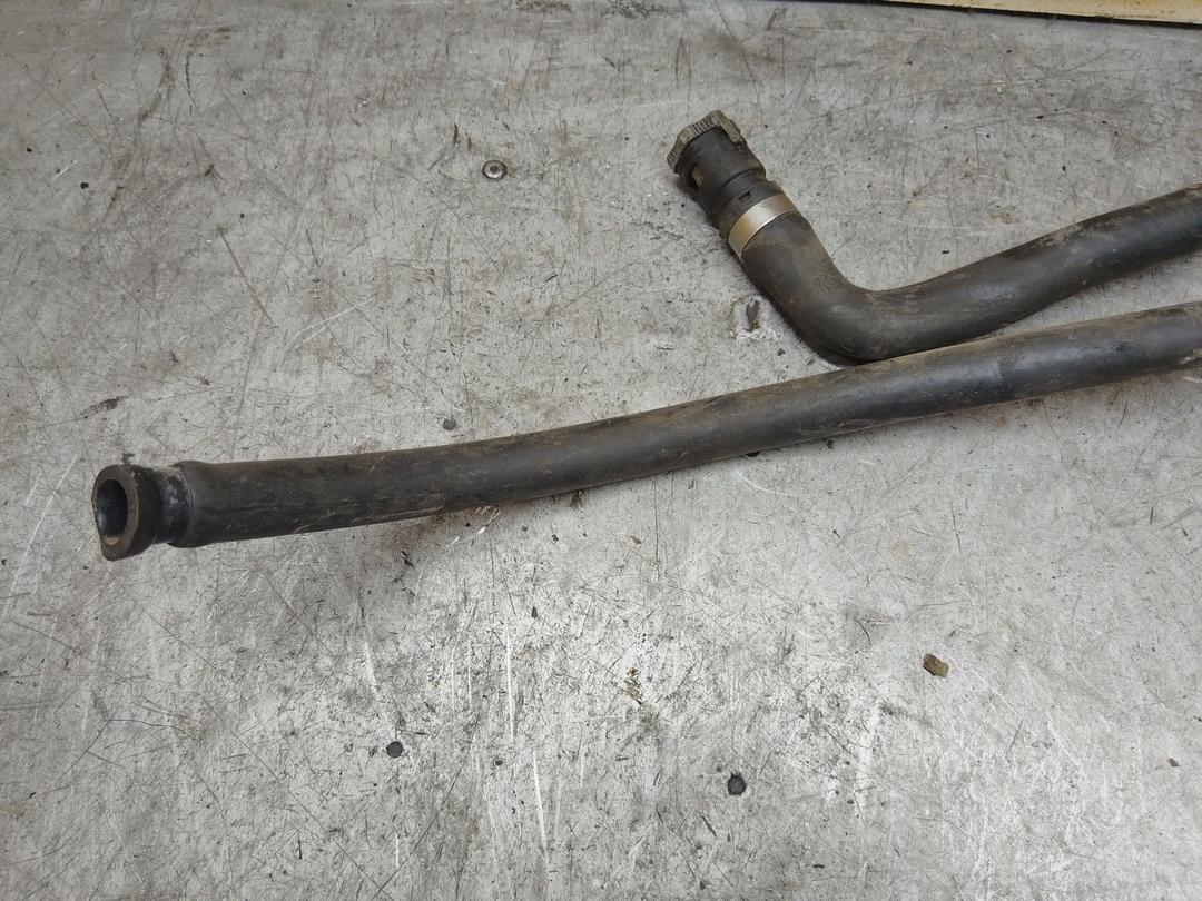 Патрубок отопителя (печки) 0UUYK6 Volvo S40 - Фото 7