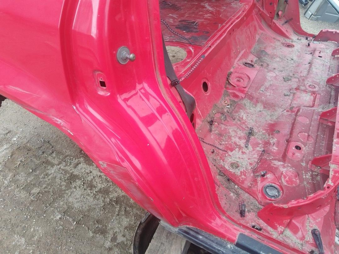 Крыло заднее правое 6O50XP Audi 80 undefined