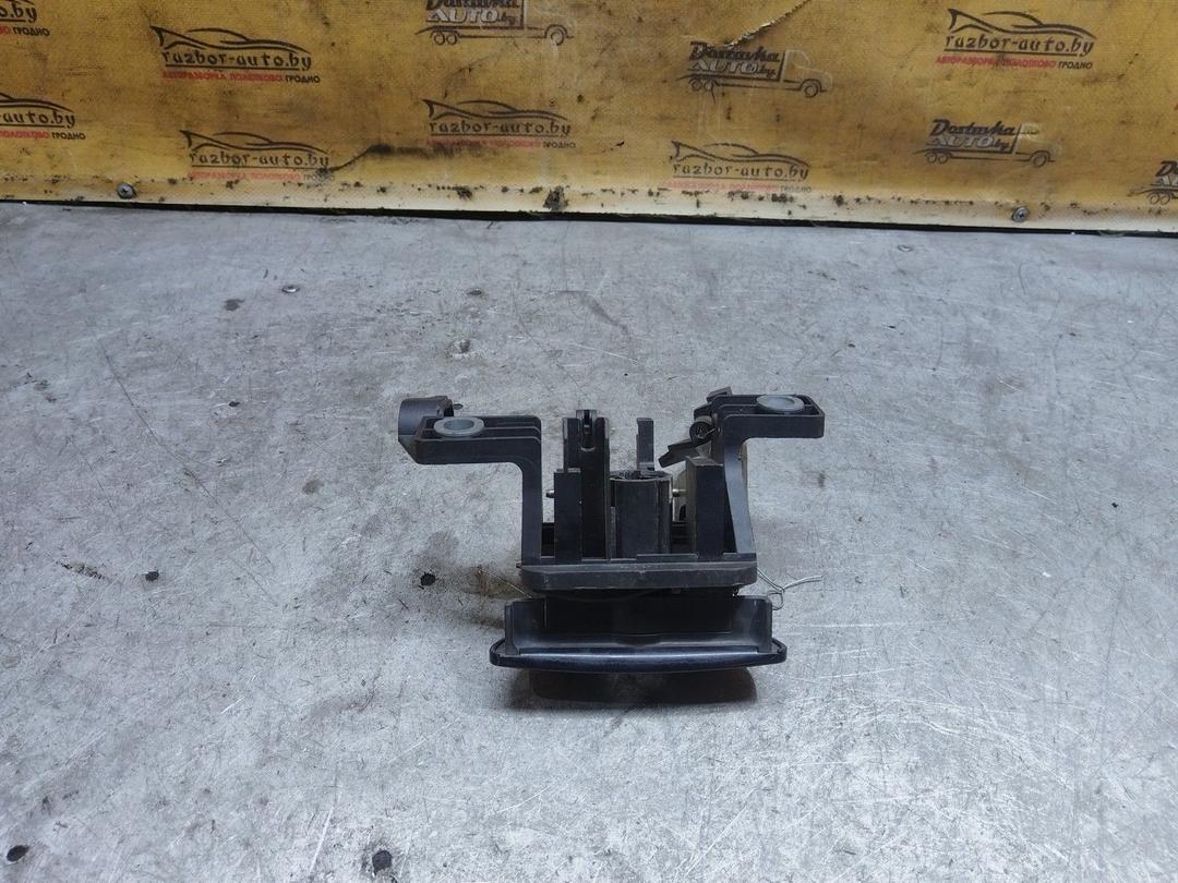 Ручка открывания багажника 5440VS Mercedes A W168 купить с доставкой. Огромный выбор запчастей и марок авто. У нас есть практически все.