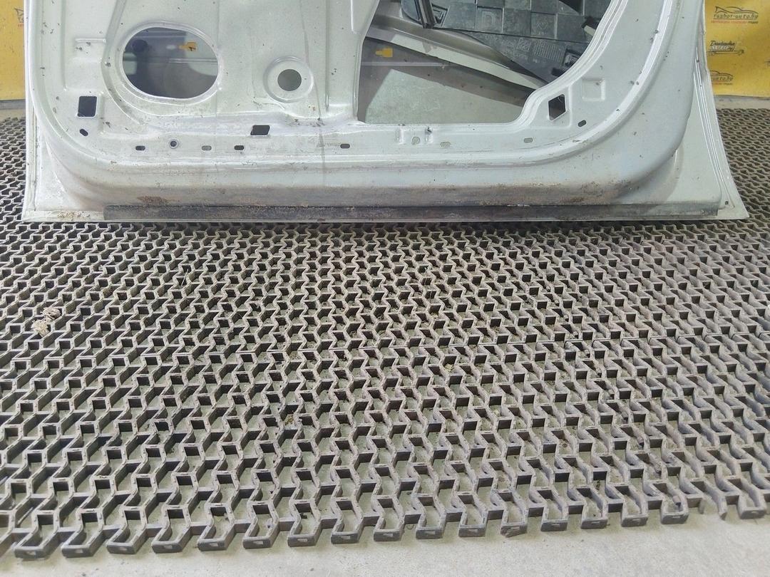 Дверь передняя правая 6AR2ZN Renault Scenic undefined