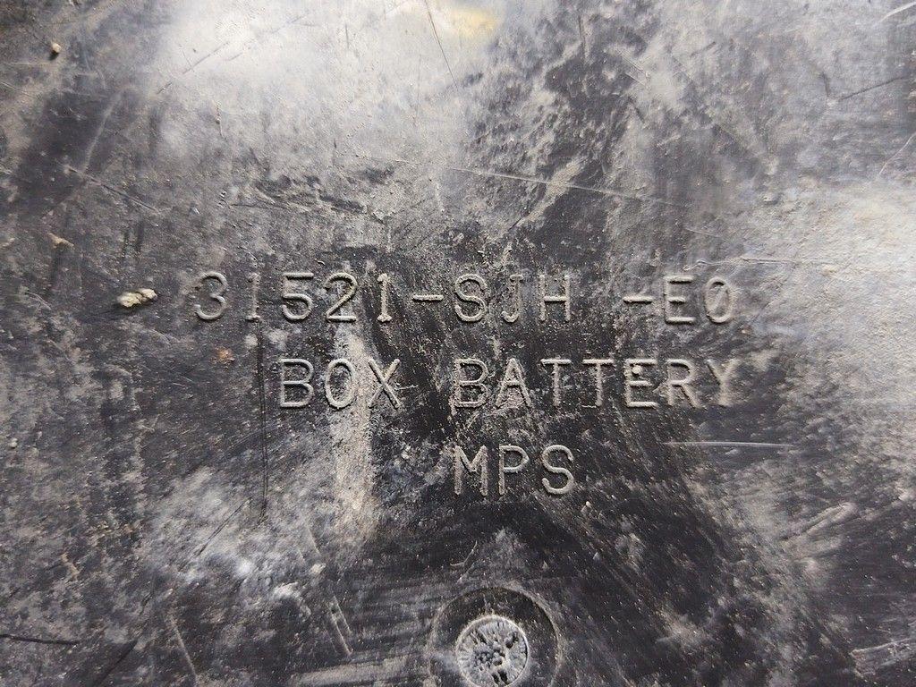 Полка аккумулятора 49RC3I Honda FR-V - Фото 4