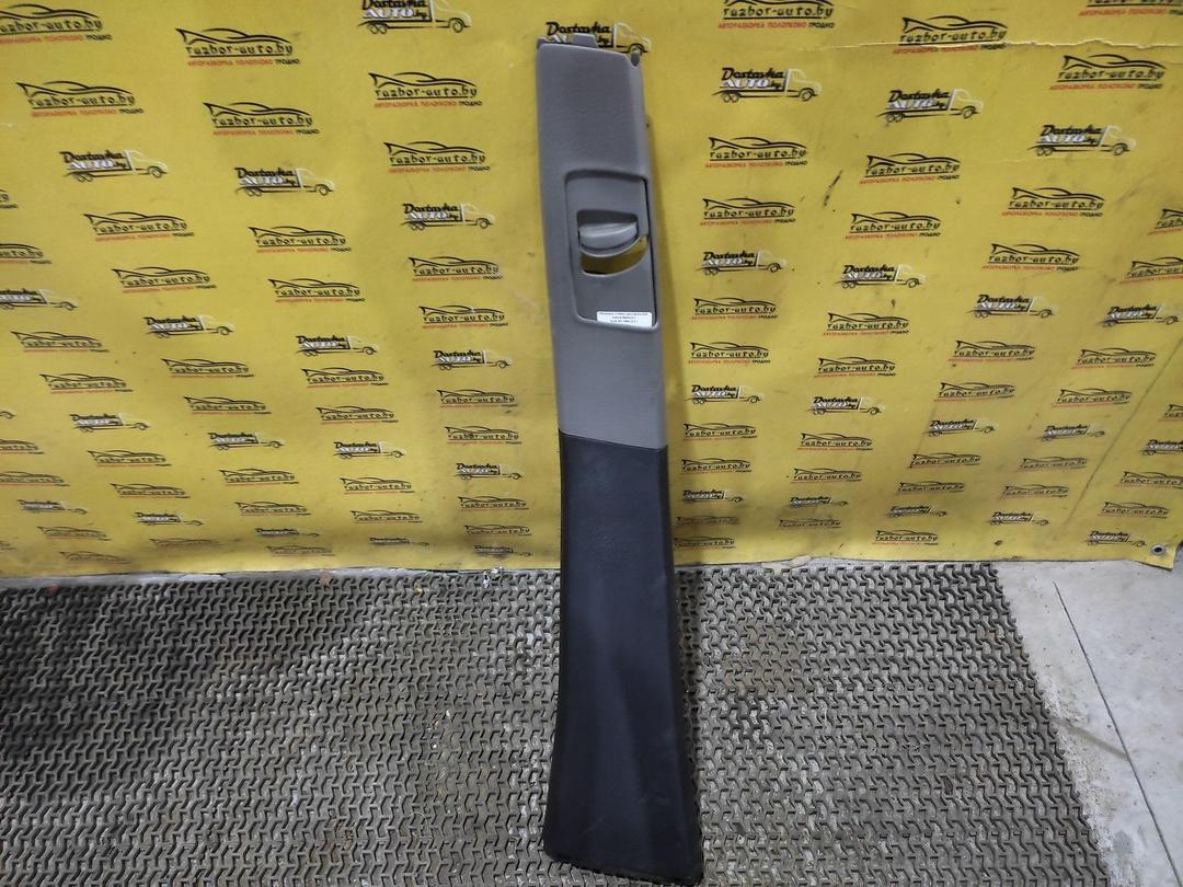 Обшивка стойки центральной левой 95MUX1 Audi 80