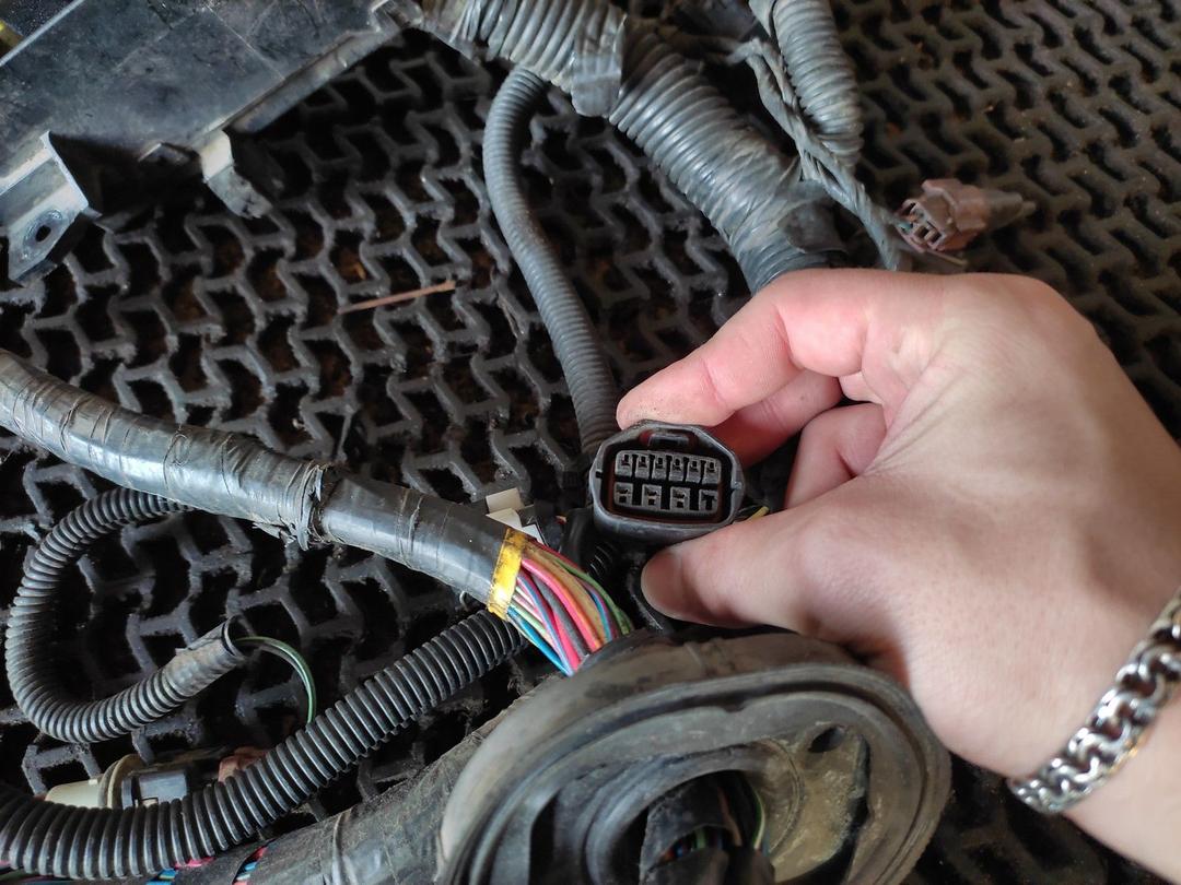 Проводка 68M2P0 Mitsubishi Carisma - Фото 5