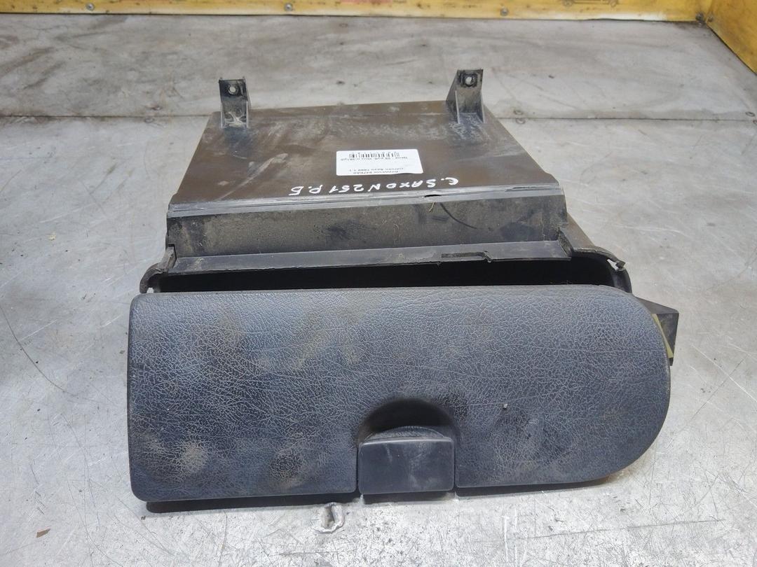 Бардачок 947EA8 Citroen Saxo купить
