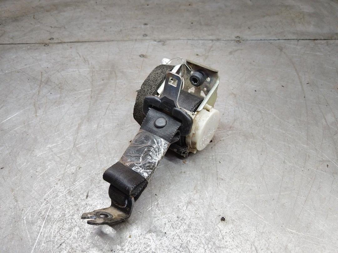 Ремень безопасности задний правый LEL6IW Ford Focus купить