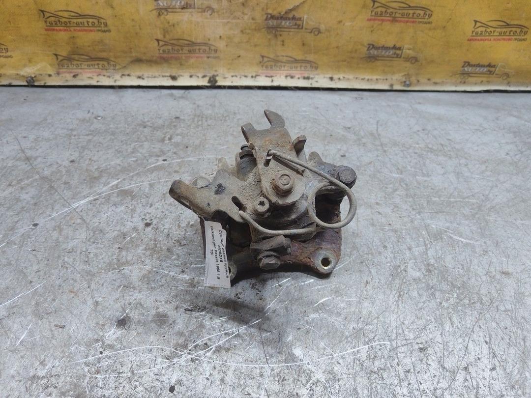 Суппорт задний правый MOBDXB Volkswagen Passat - Фото 3