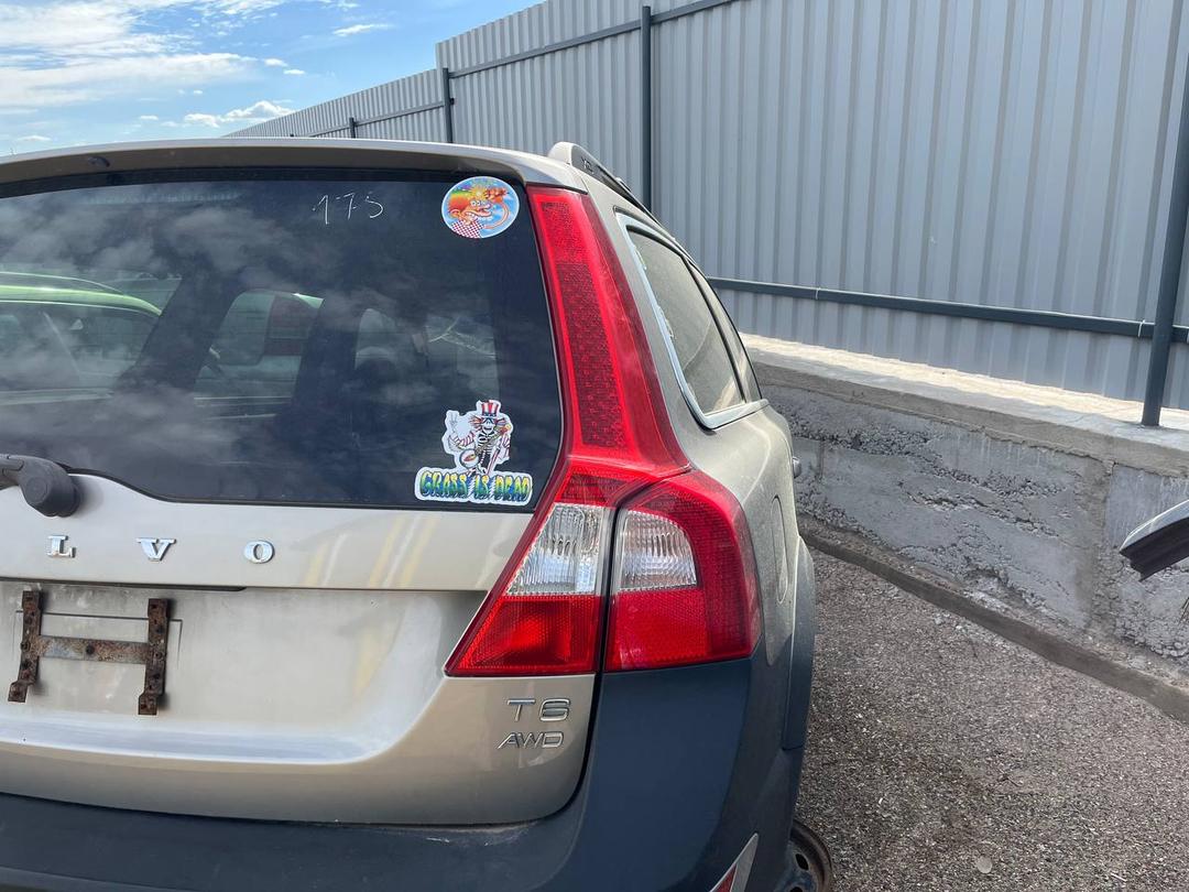 Крышка багажника (дверь 3-5) 7RJ6ZI Volvo XC70 купить с доставкой