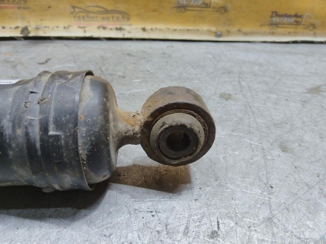 Амортизатор задний правый NYO38A Renault Laguna купить на авторазборке