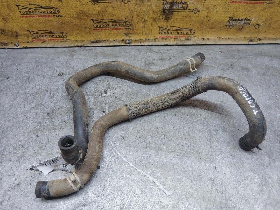 Патрубок отопителя (печки) V76LGW Toyota Corolla купить в магазине запчастей бу