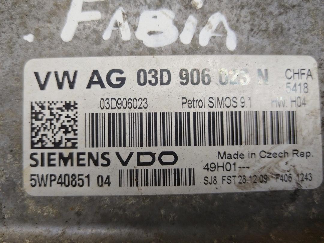 Блок управления двигателем KJI7T7 Skoda Fabia купить