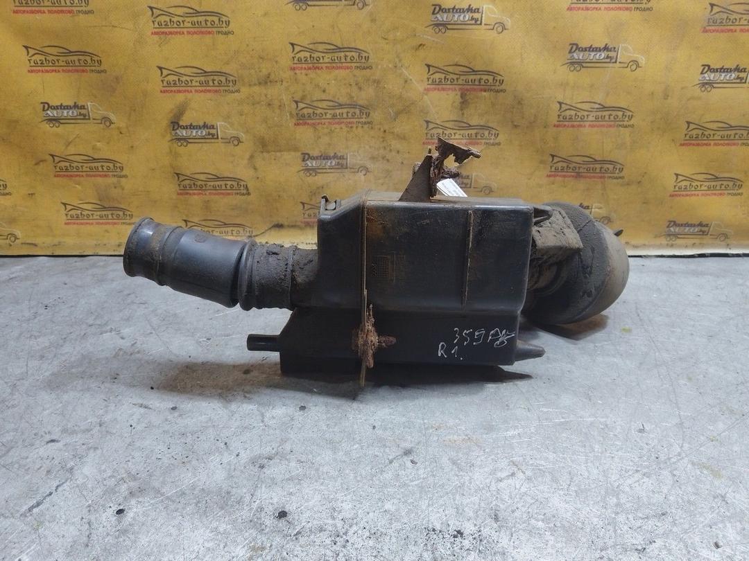 Горловина топливного бака 0M3935 Renault Laguna купить в магазине запчастей бу