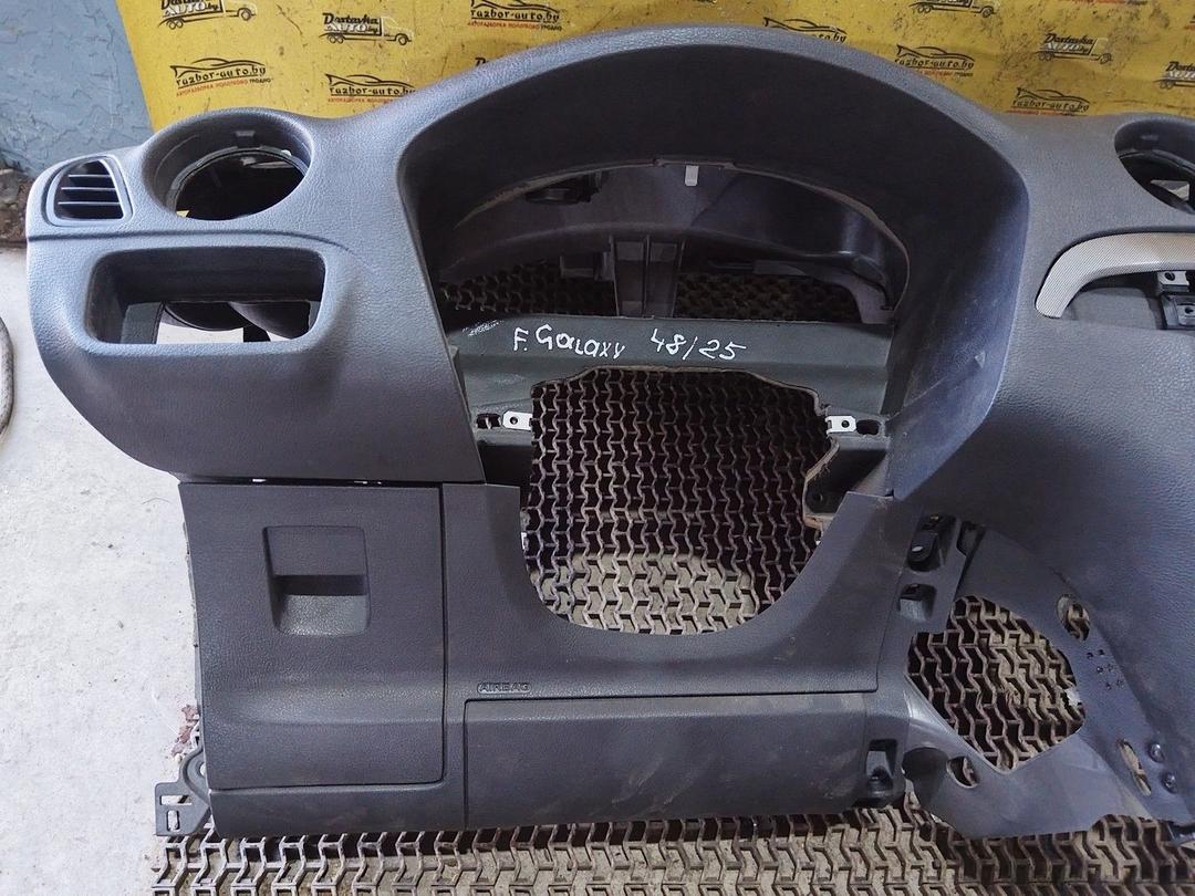 Панель передняя салона (торпедо) HES2DV Ford Galaxy купить