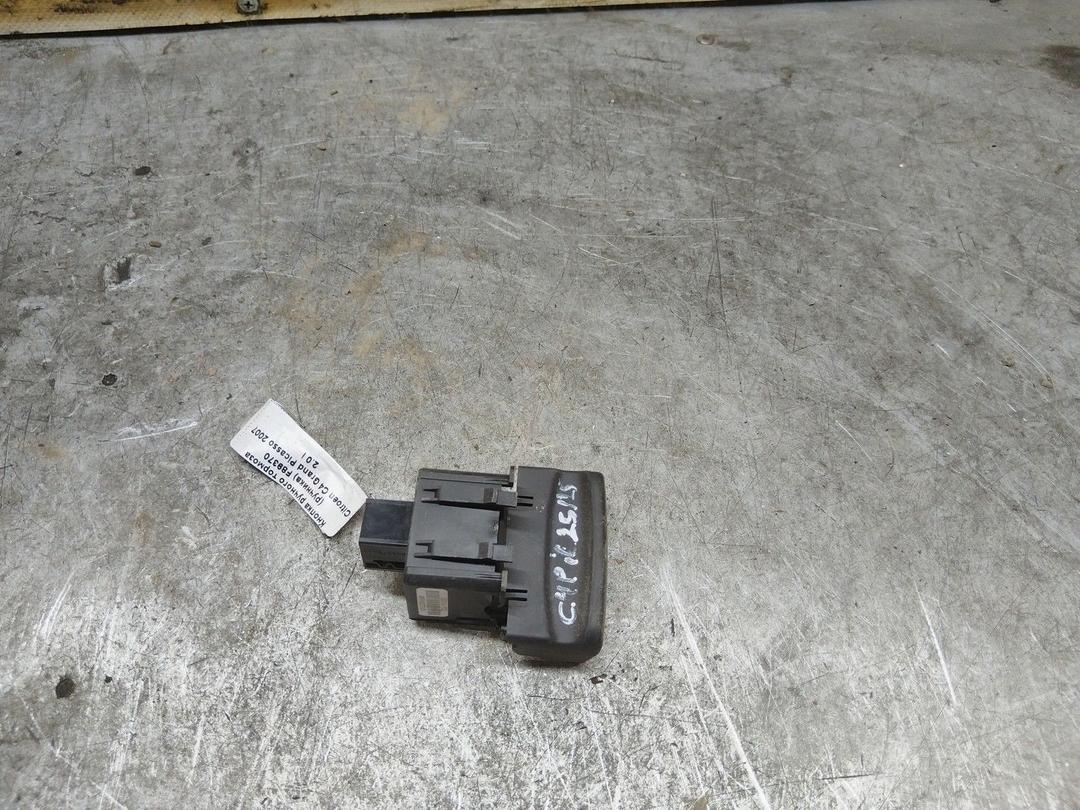 Кнопка ручного тормоза (ручника) F89370 Citroen C4 Grand Picasso купить в магазине запчастей бу