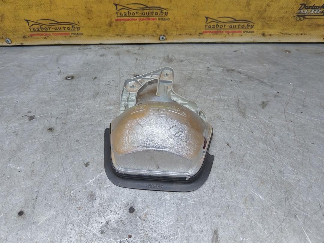 Стоп-сигнал 07Z3KZ Toyota Avensis - Фото 5