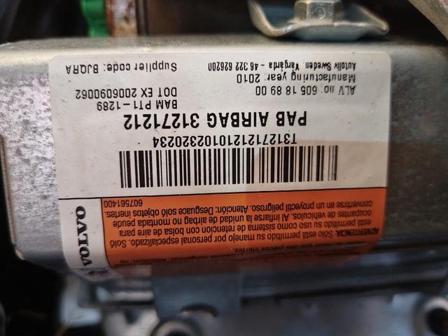 Панель передняя салона (торпедо) JGFYOZ Volvo XC70 undefined