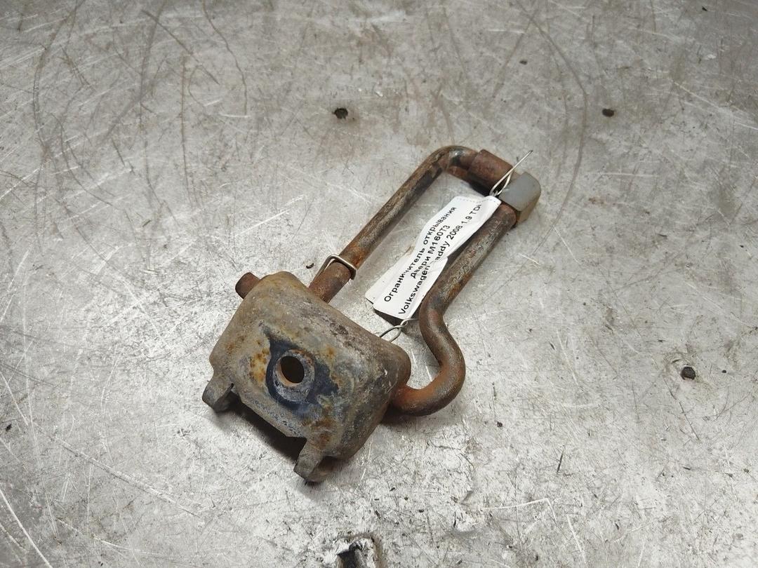 Ограничитель открывания двери M160T3 Volkswagen Caddy купить с доставкой