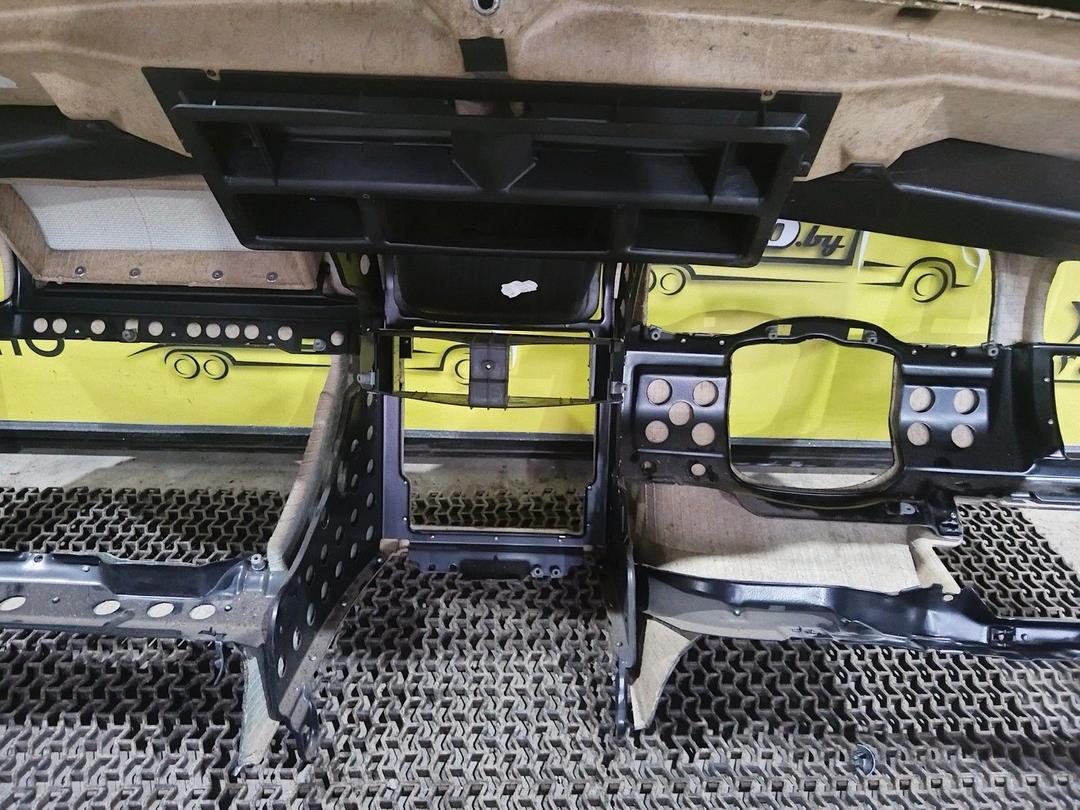 Панель передняя салона (торпедо) LMUKTC Opel Astra undefined