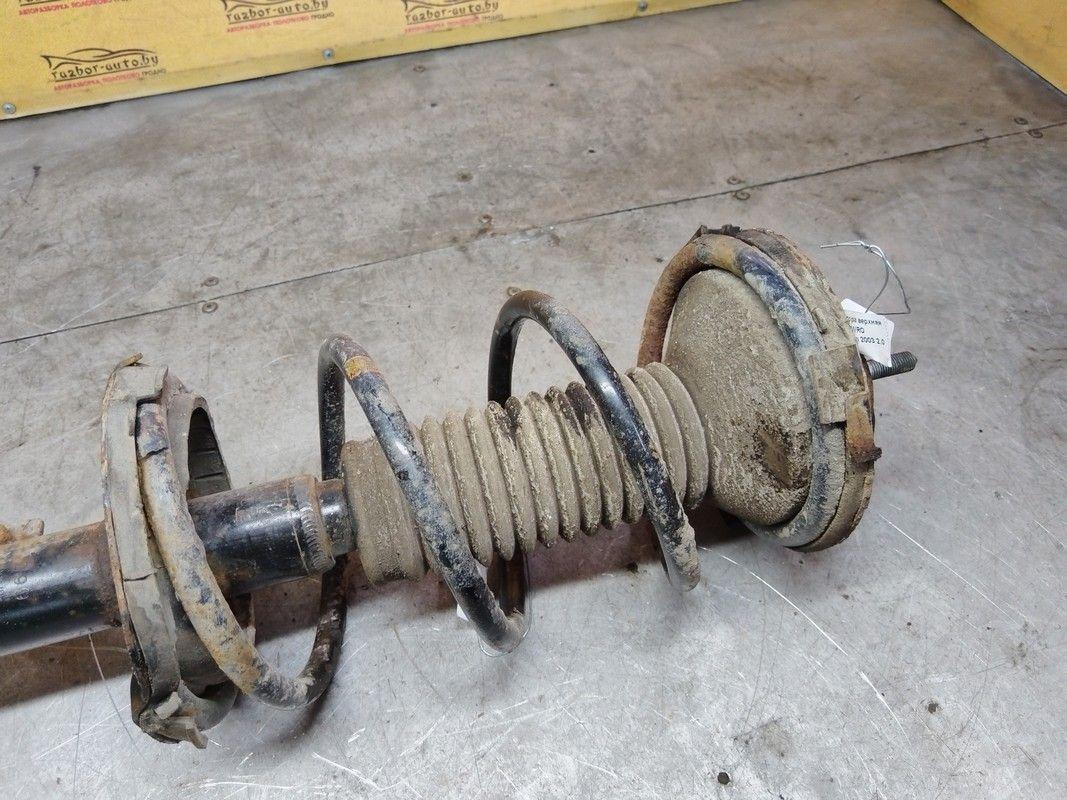 Амортизатор передний правый 3N9AAL Toyota Avensis Verso купить в магазине запчастей бу