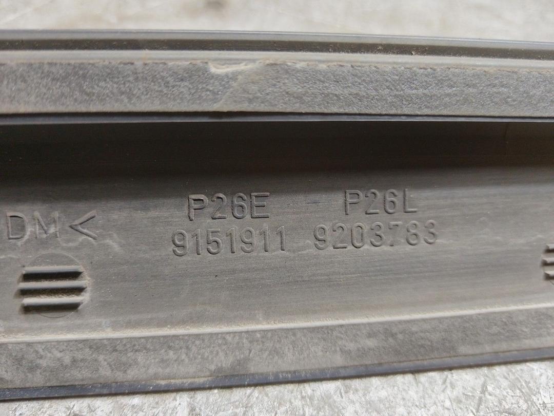 Молдинг двери передней левой P0B0P6 Volvo S60 купить с доставкой