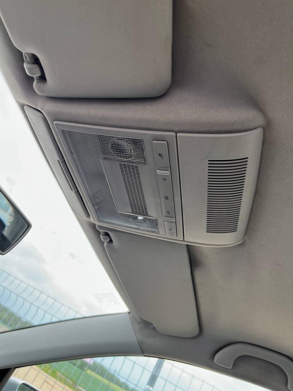 Фонарь салона (плафон) UBSLRK Volkswagen Polo