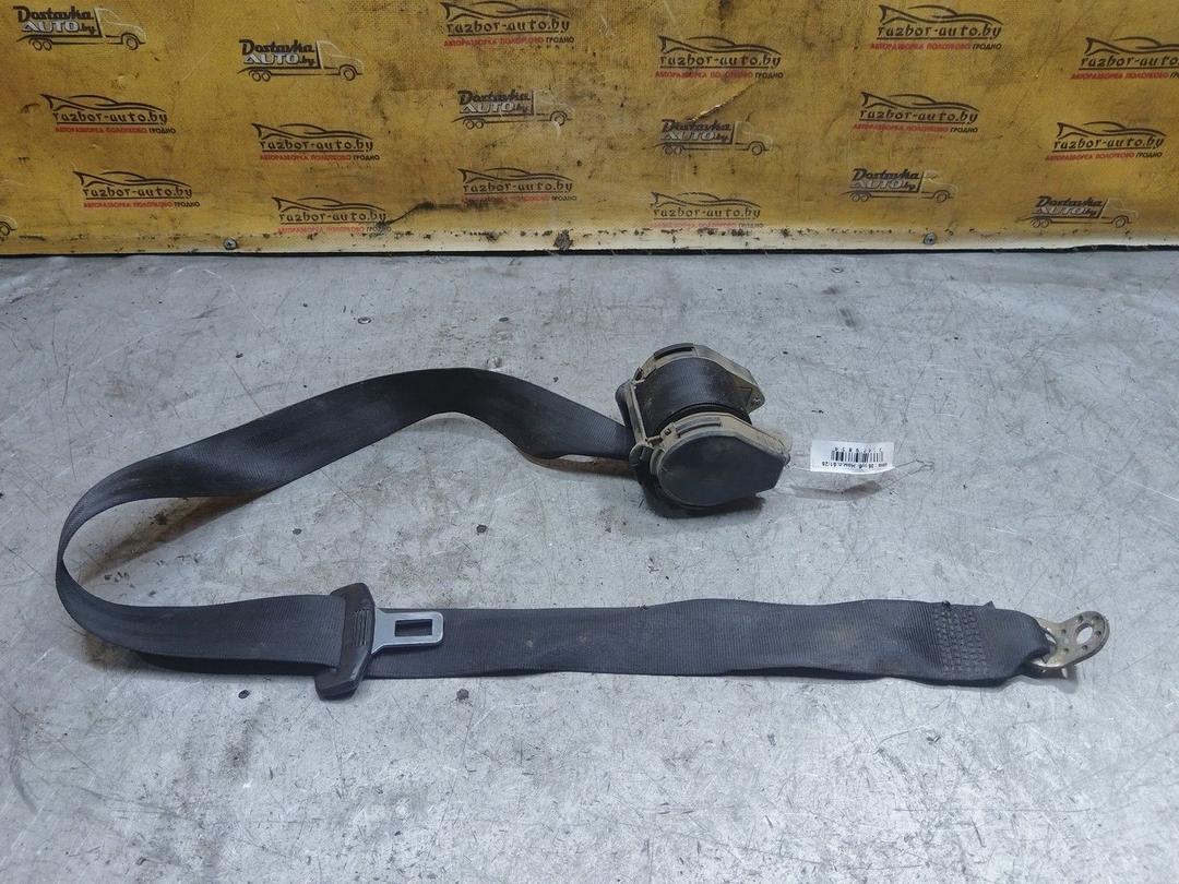 Ремень безопасности задний левый 2NV1SB Audi A4