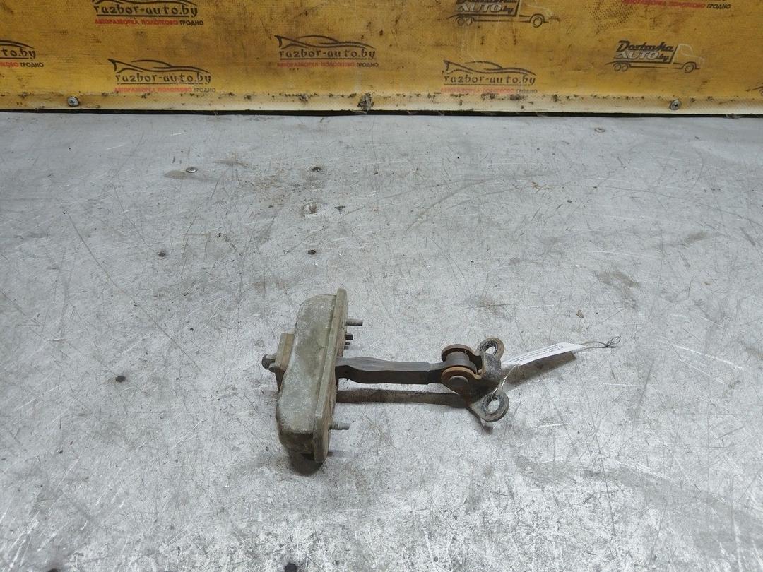 Ограничитель открывания двери передней GWC3FQ Ford Scorpio