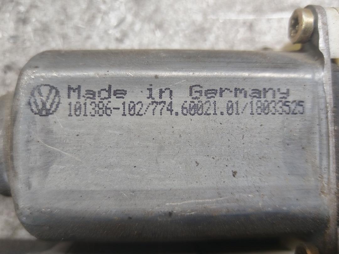 Моторчик стеклоподъемника передний левый NF8EO7 Citroen C5 купить