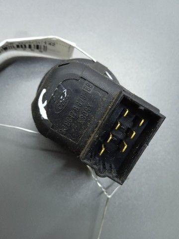 Кнопка регулировки зеркал 240L6Z Ford Focus купить