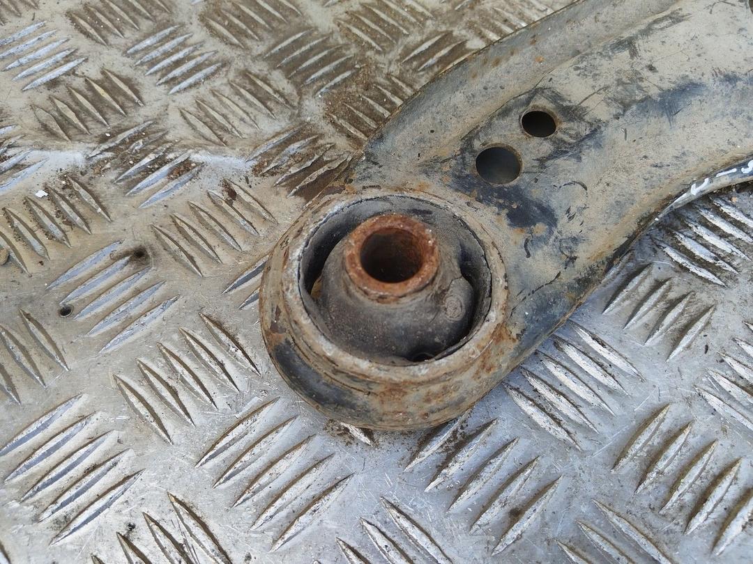 Рычаг передний правый E52429 Volkswagen Polo купить с доставкой