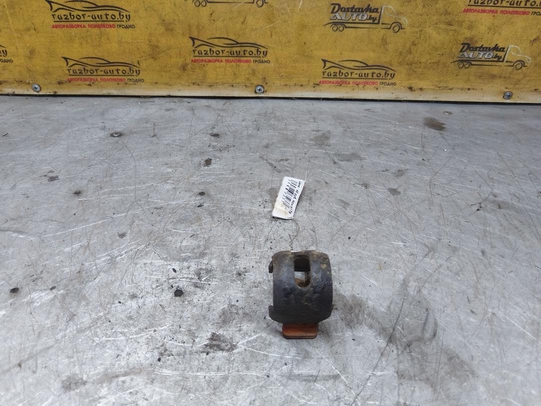 Крепление втулки стабилизатора J5YLFI Subaru Forester купить с доставкой