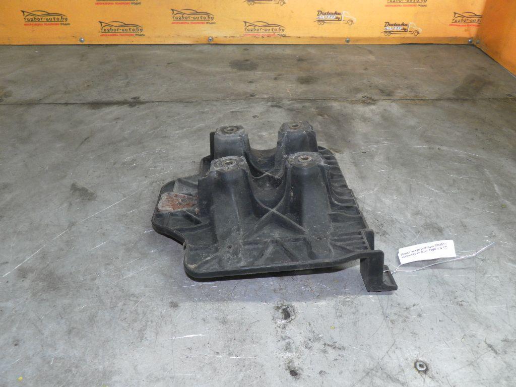 Полка аккумулятора 83O5TV Volkswagen Golf