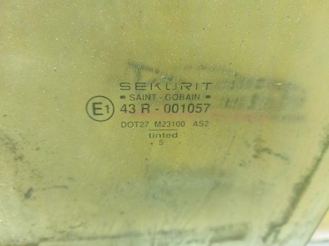 Стекло двери передней левой 132X6Y Ford Scorpio купить