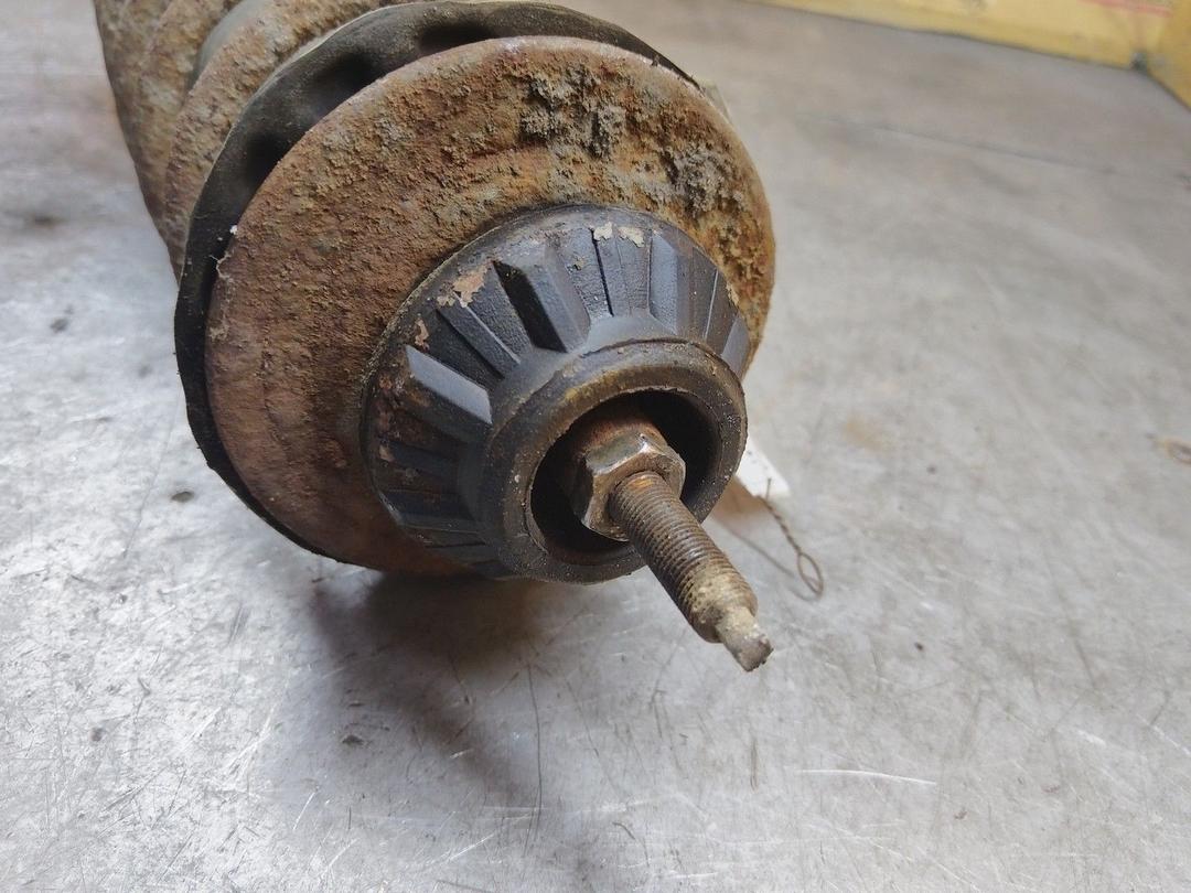 Амортизатор задний правый 9BDXW5 Volkswagen Jetta купить с доставкой