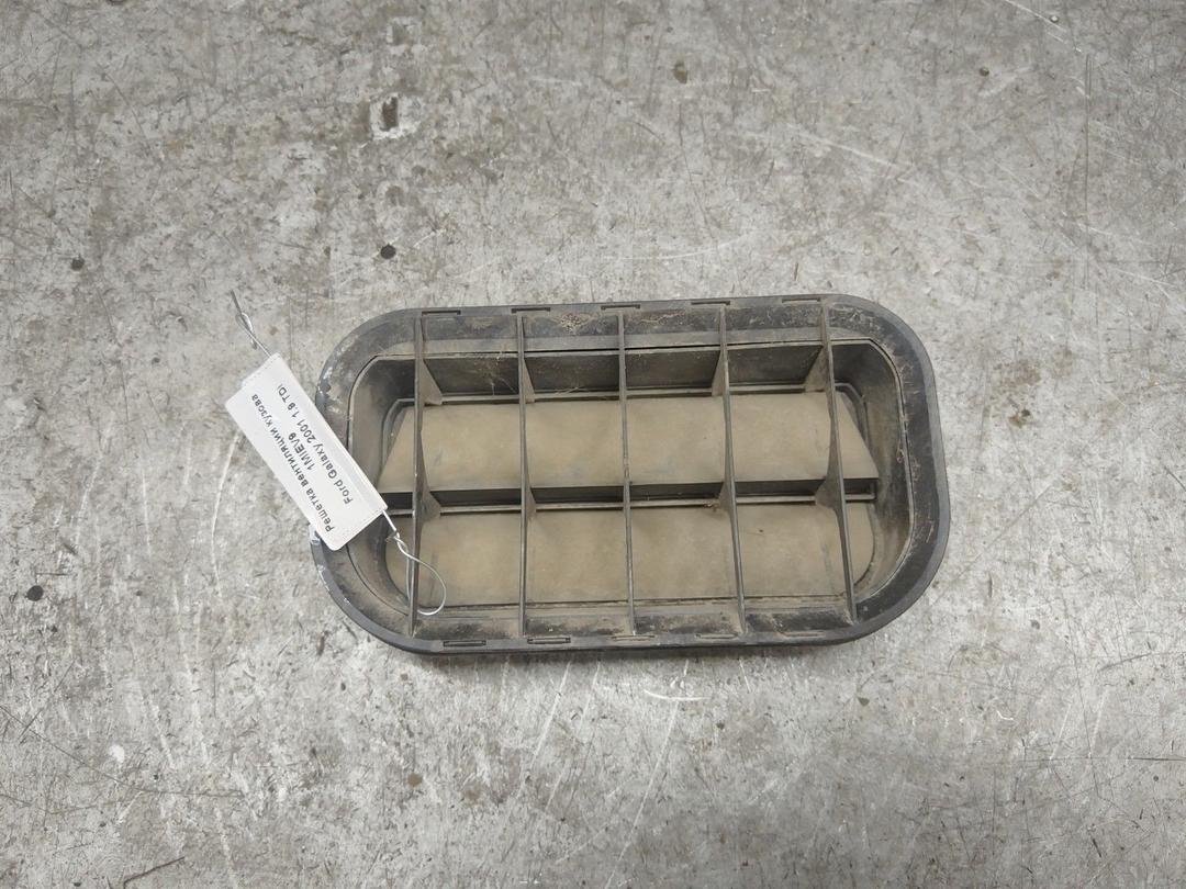 Решетка вентиляции кузова 1MIEV9 Ford Galaxy купить