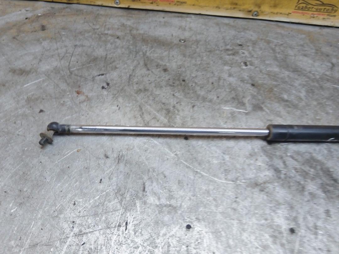 Амортизатор крышки багажника (3-5 двери) 8HHLCQ Subaru Forester - Фото 5