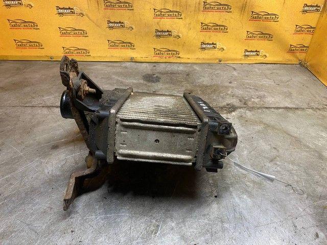 Интеркулер VGSXOW Toyota Avensis купить с доставкой